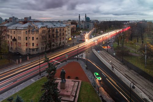 Хмурый Петербург