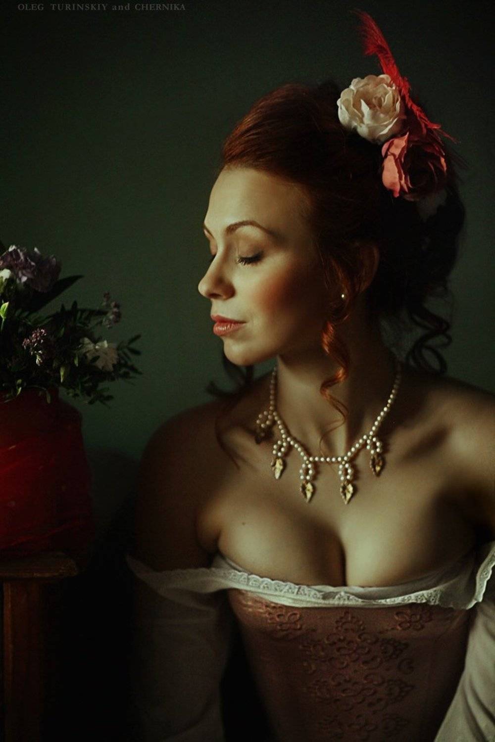 женщина, девушка, портрет, живопись, декольте, ожерелье, корсет, гламур, мода, чувства, свет, Олег Туринский