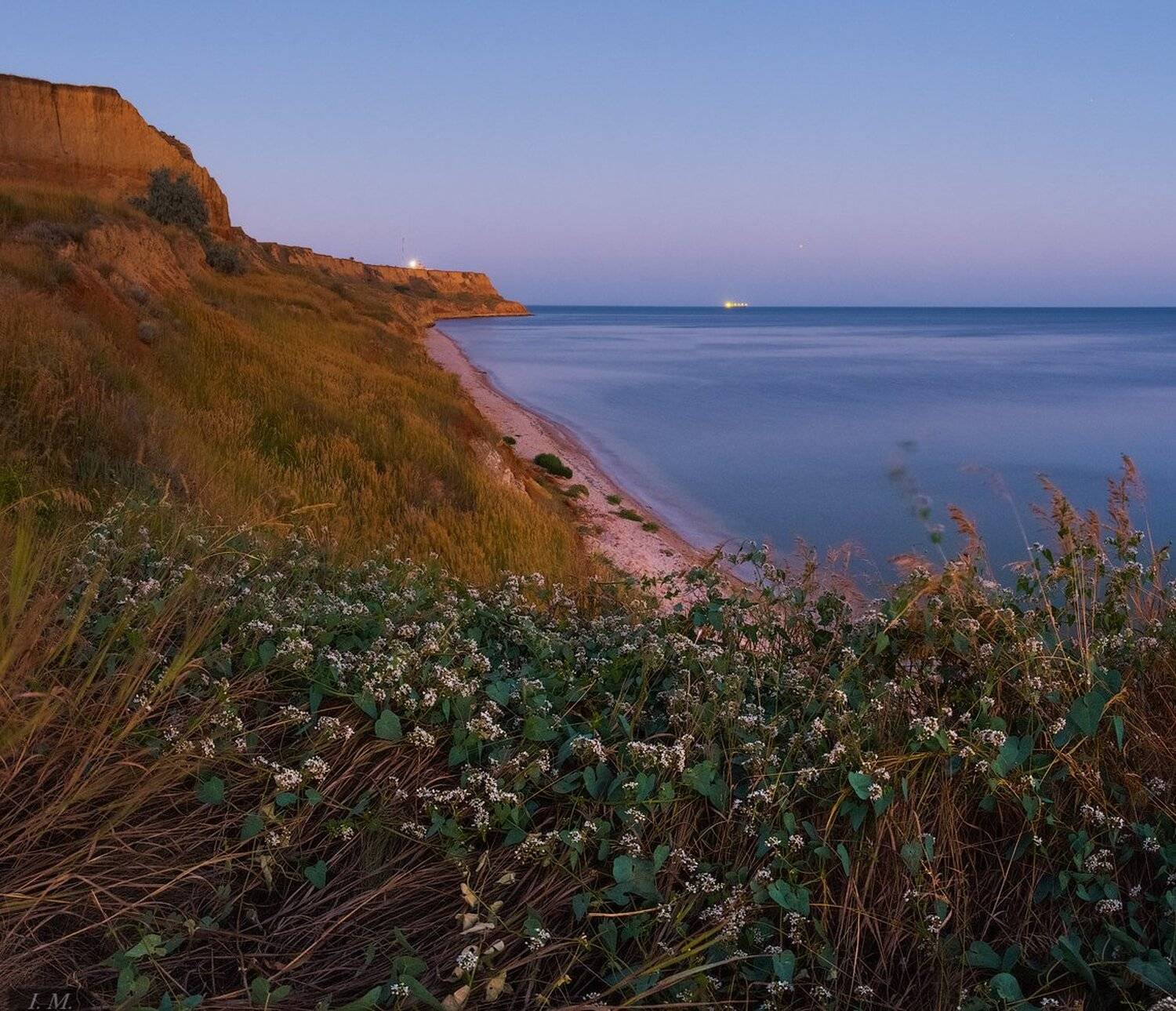 черное море, лето, закат, море, пейзаж, холмы, панорама, небо, марс, корабли, путешествие, sea, sunset, summer, hills, travel, Black sea, seascape, panorama, sky, stars, Mars, ships, foreground, windy, water, Ivan Maljarenko 