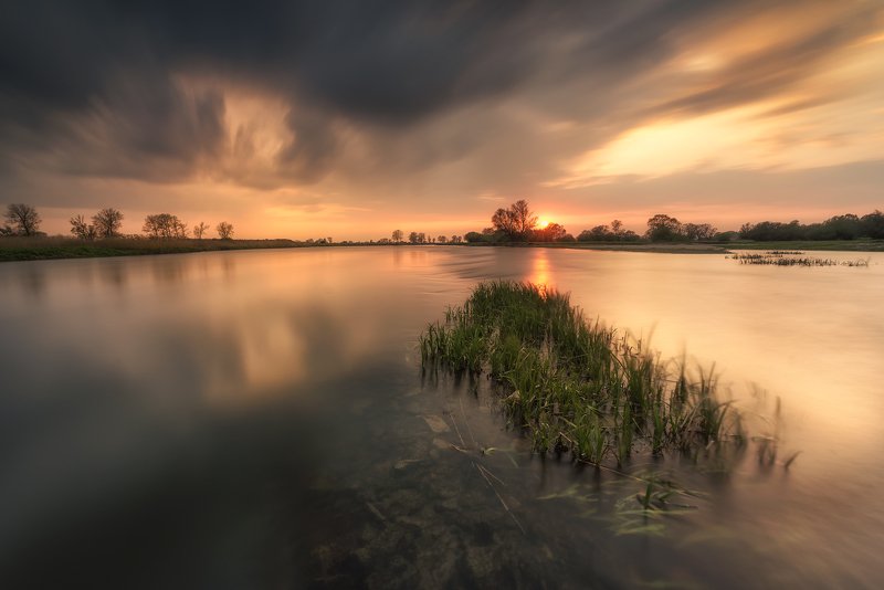 The tranquillity of the Warta River II фото превью