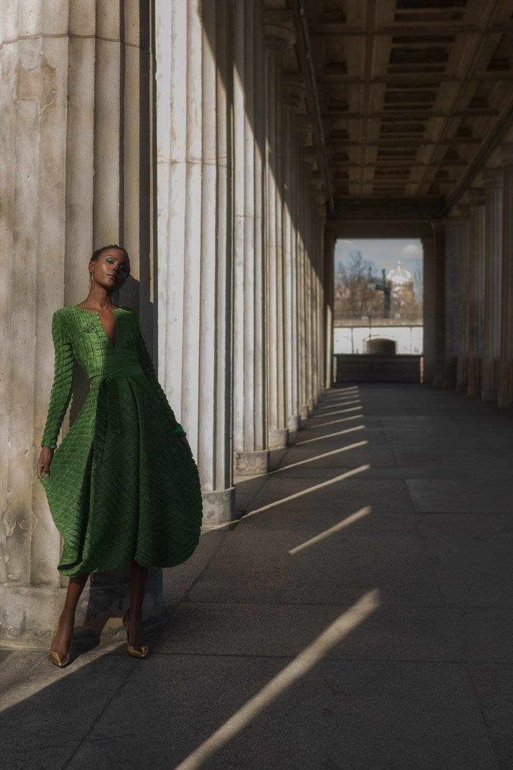 #dress #girl #berlin light&shadows, Kama Heil