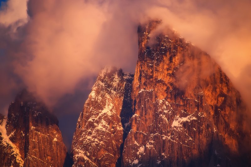 Dolomites in the sunset фото превью