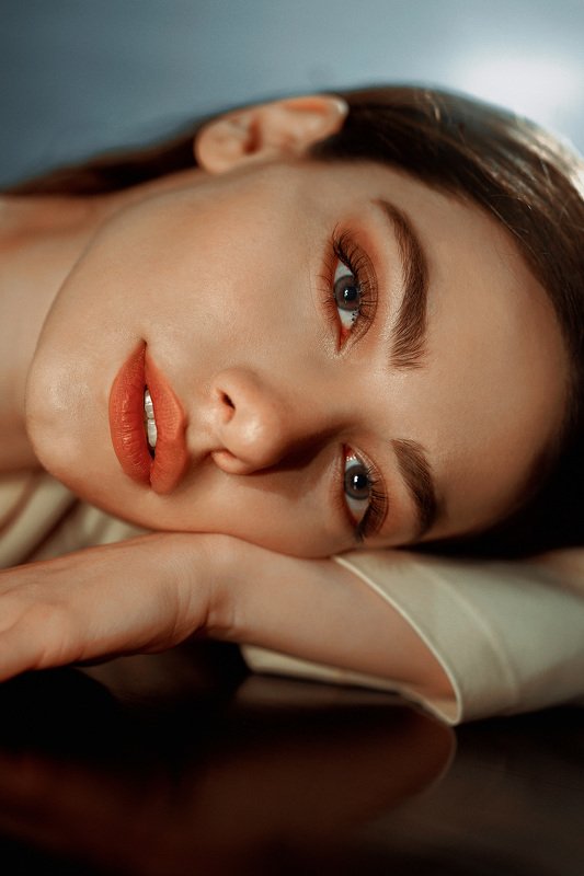 portrait model face eyes mood Come Alive фото превью