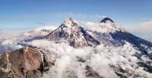 Великаны. Из серии 