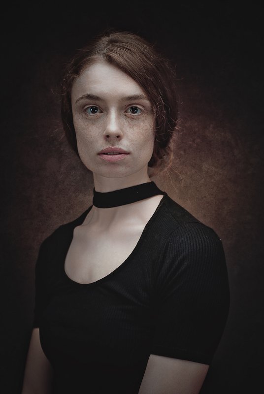 female, portrait, mood, sensuality, noble, british, woman, dark, adult, face, people, one, person, look, retro, picture, tenderness, dream Noble фото превью