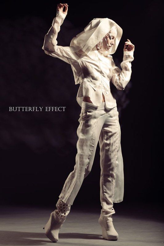 BUTTERFLY EFFECT фото превью