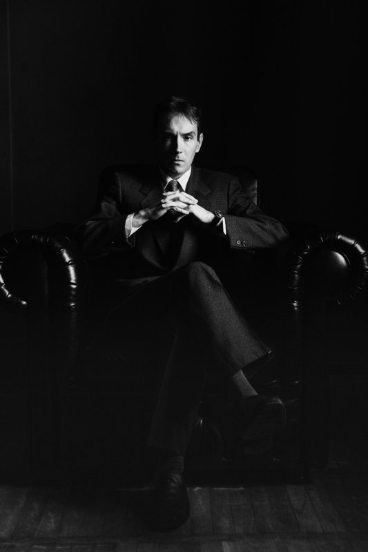 мужчина портрет черно белое чб Ariel фото превью