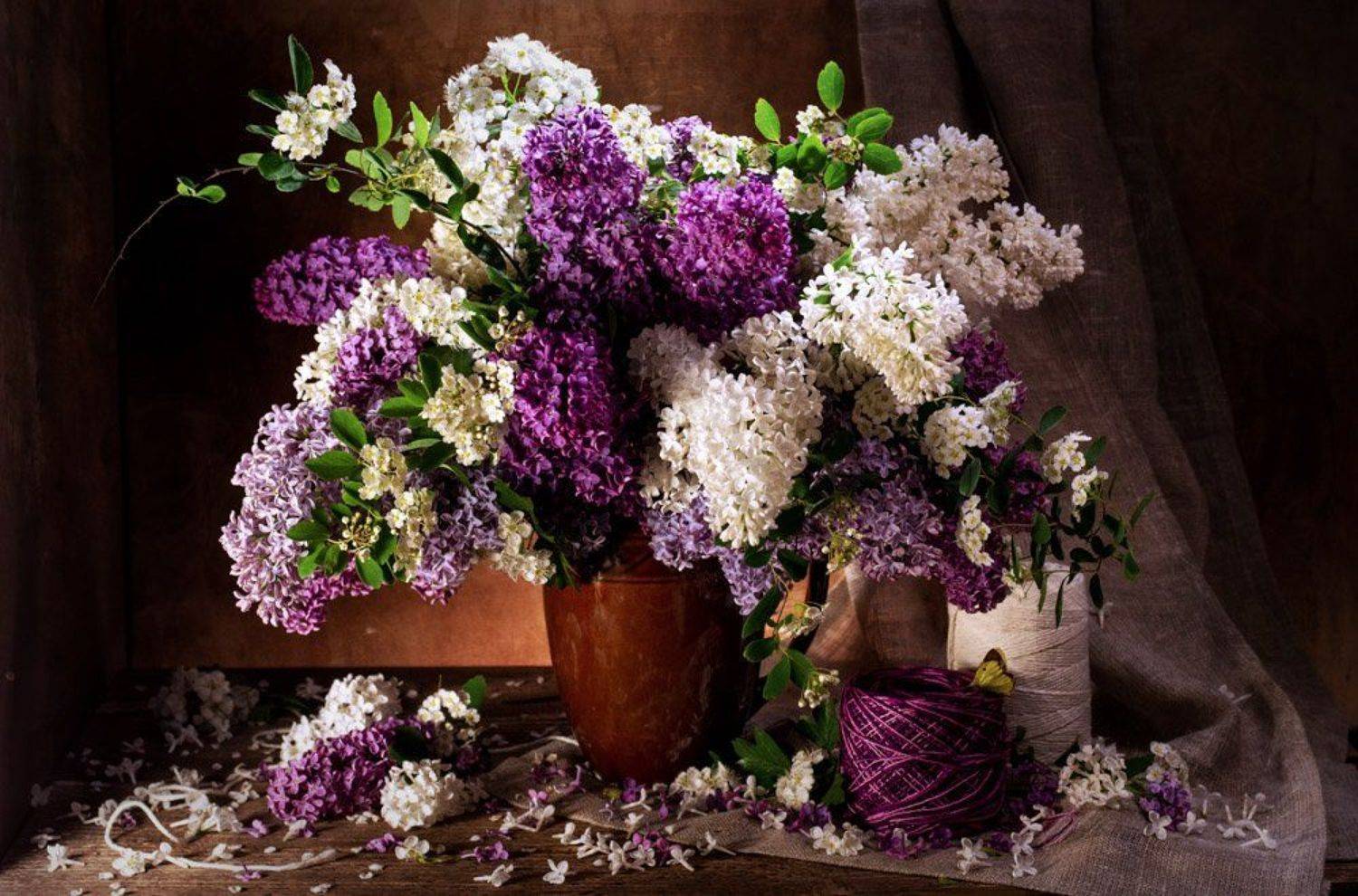 май, цветы, аромат, сирень, весна, букет, натюрморт, Анна Иванова