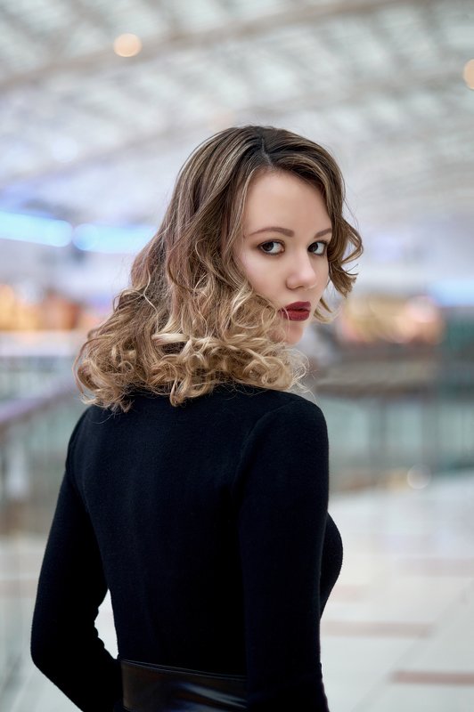 #русскаямодель #russianmodel #girl #beautiful #девушка #фотодня #Photooftheday #красотка #лето #лучшее #thebest #photosession #фотограф #photographer #фотопрогулка #Nikon #Москва #Moscow #Россия Знаешь, а ведь однажды я обернусь, чтобы взглянуть на прошлое. фото превью