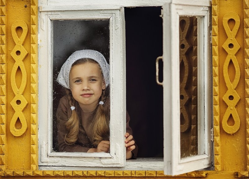 дочка деревня девочка детский портрет Когда дождь за окном фото превью