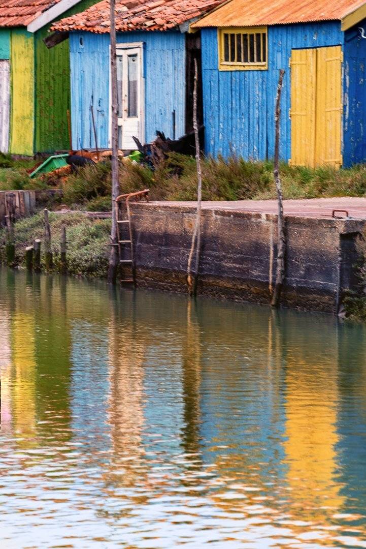 cabanes;cabins;ostreiculteurs;ol&eacute;ron;water;reflets;reflections;water;colors;france;charente maritime, Sib&eacute;