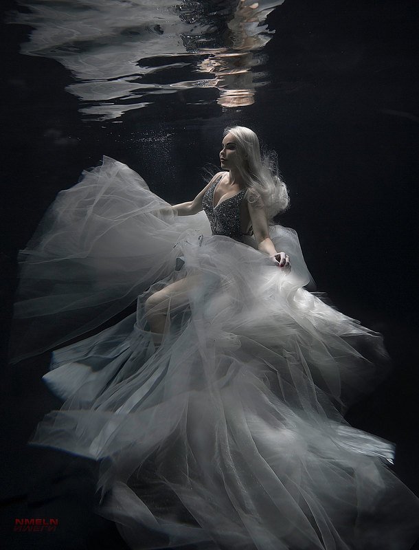 подводой, артподводой, девушкаподводой, нюподводой подводнаяфотосессия, фотоподоводой, underwater, underwatermodel, underwaterphoto, underwaterphotograher, подводныйфотограф, арт. Ундина фото превью