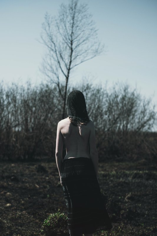 Dark spring фото превью