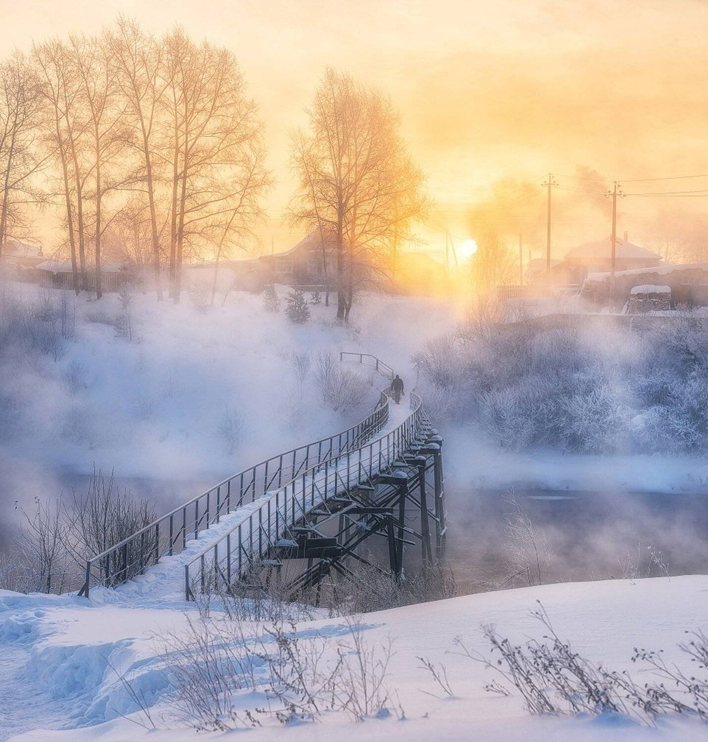 , Устюжанин Михаил