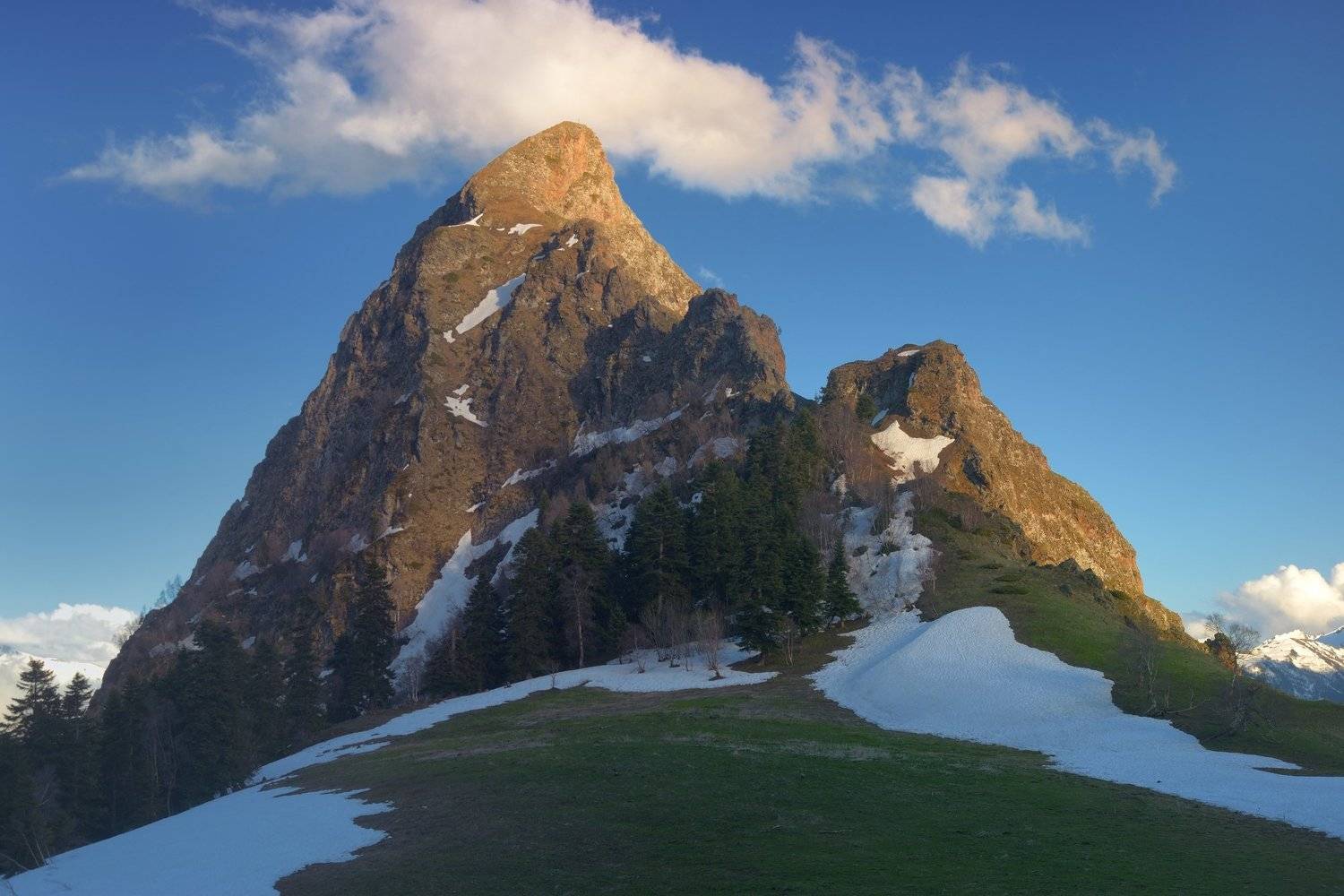 горы весна кавказ закан вечер, Александр Жарников