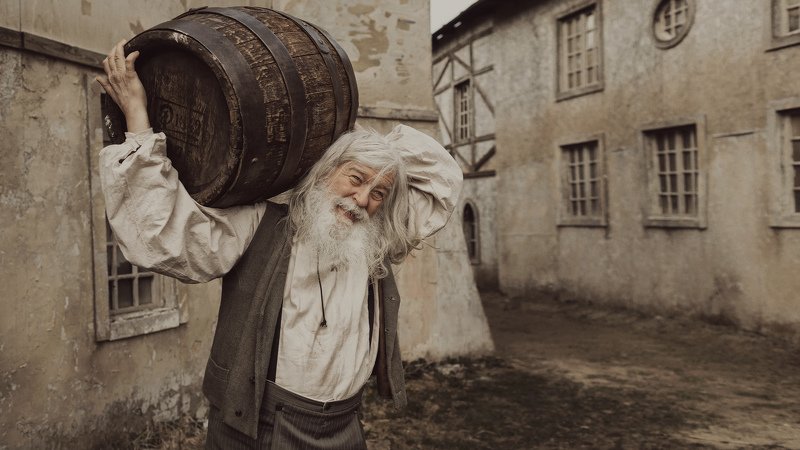 Бондарь фото превью