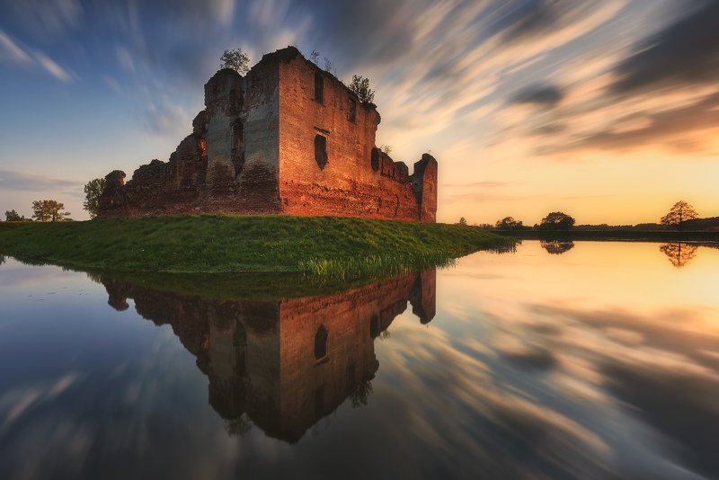 castle, ruins, poland, mystery, legend, besiekiery, history, long exposition In The Course Of Time фото превью