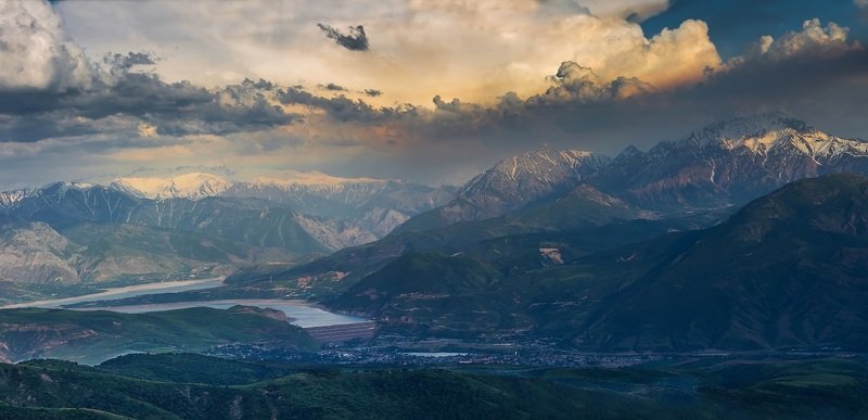 Предгрозовые облака фото превью