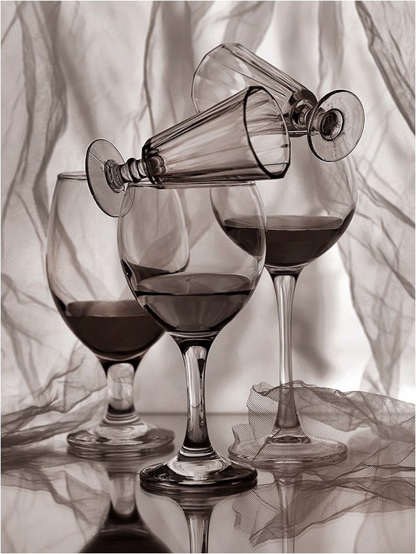 стекло, рюмка, рюмки, бокал, бокалы, натюрморт, 3 + 2 фото превью