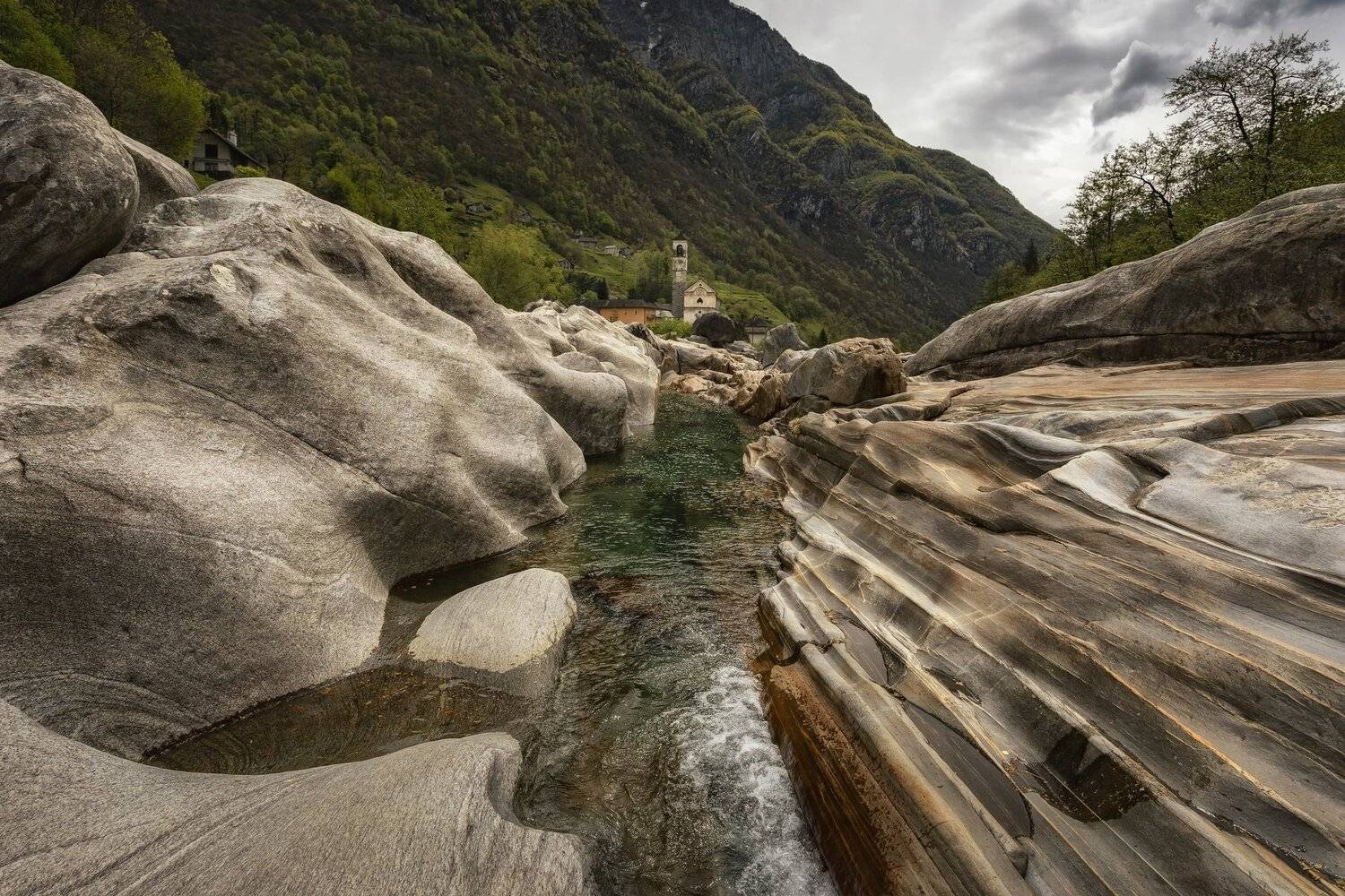 горы, камни, речка, церковь, Александр Безмолитвенный