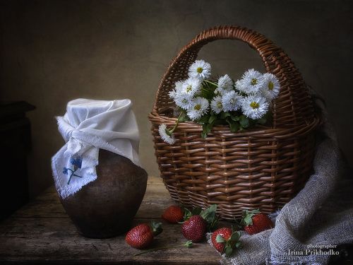 Натюрморт с бабушкиной крынкой