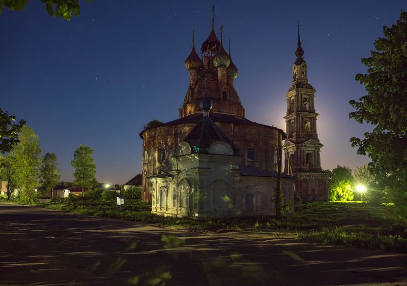 Тени (2) фото превью