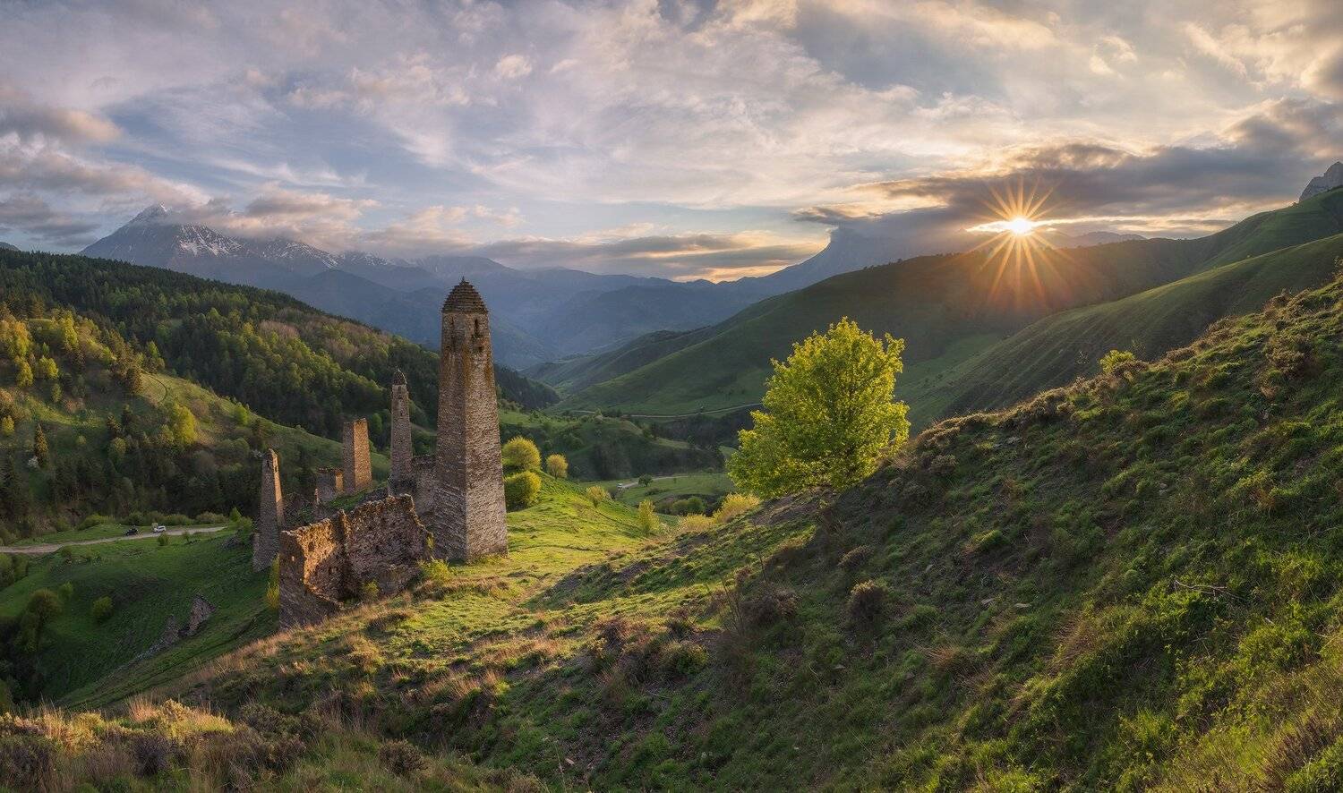 кавказ, ингушетия, заповедник, эрзи, башни, весна, май, вечер, закат, Николай Мысливцев