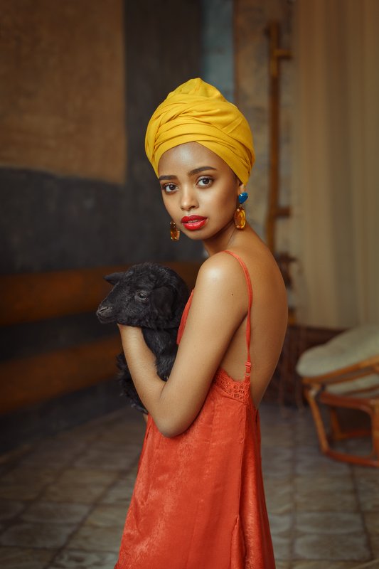 Эмили фото превью