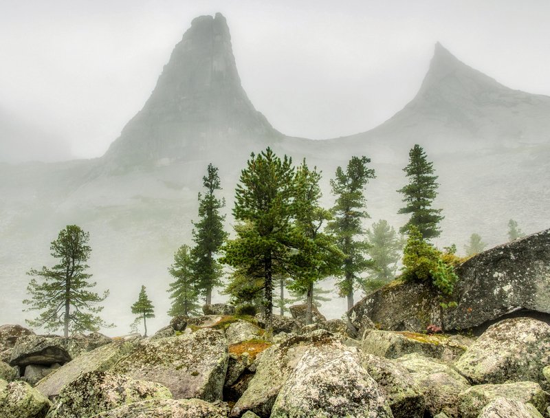 ергаки вышли братья из тумана фото превью