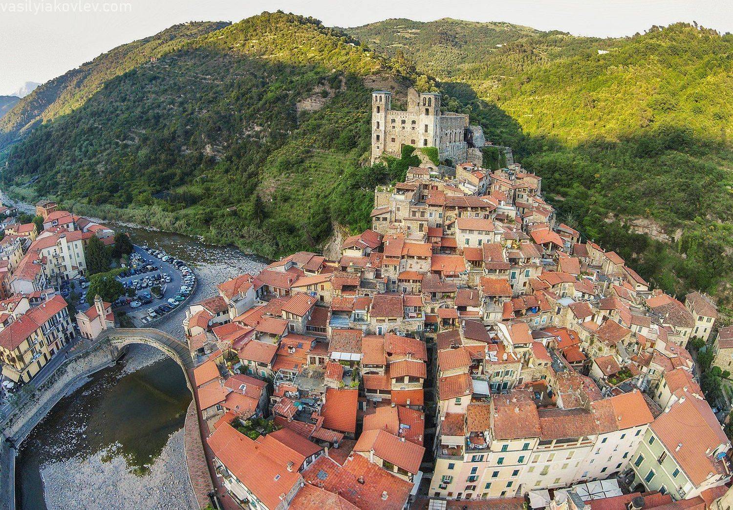 италия, Василий Яковлев