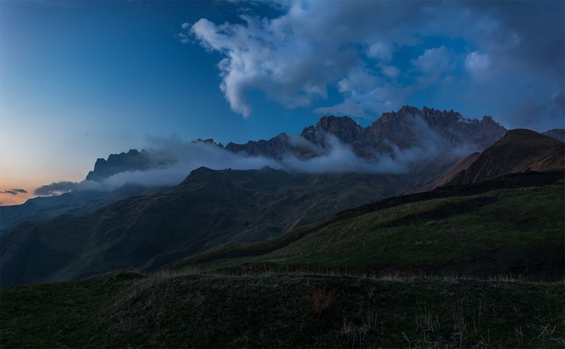 природа, пейзаж, горы, кавказ, природа россии, дикая природа, закат, свет, облака, вечер, весна, *** фото превью