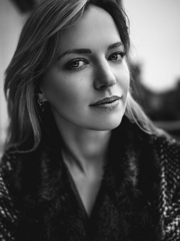 Louise фото превью