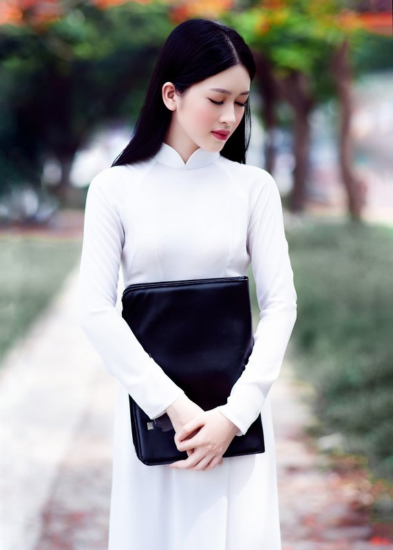 Phượng  Buồn фото превью