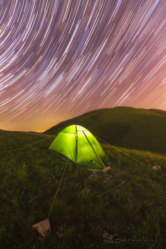 Маркхотский Хребет, Краснодарский край, кубань, палатка, треки, ночной пейзаж, туризм, звезды, звёзды Крутятся мысли, не уснуть фото превью