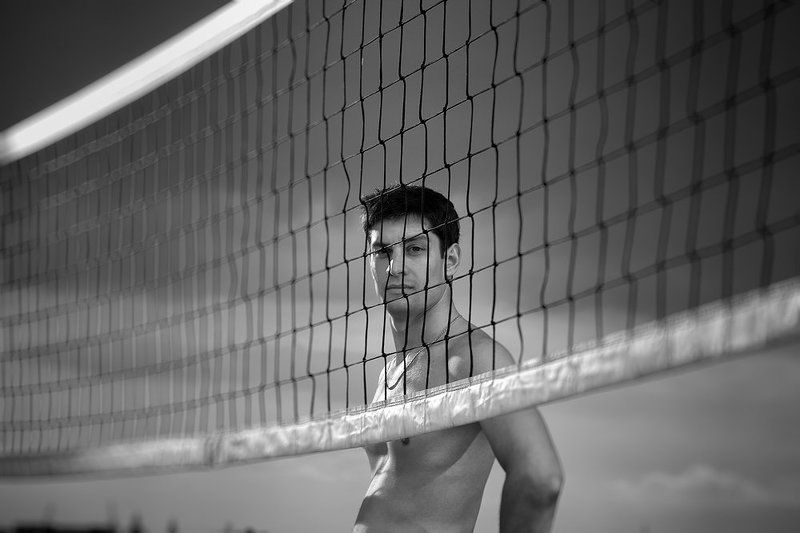 волейболист задумчивый фото превью