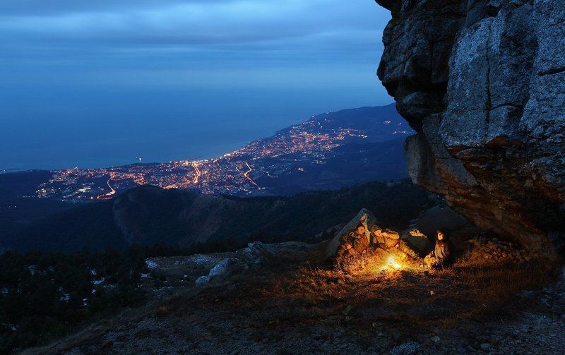 крым, ялта, рождество, вечер, горы Рождество с видом на Ялту фото превью