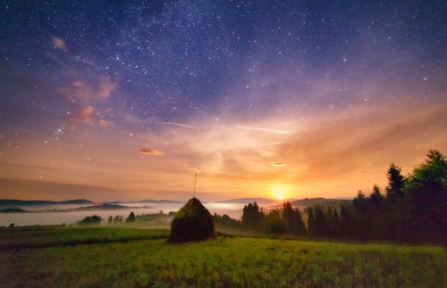 Ночной Пилипец. Восход луны