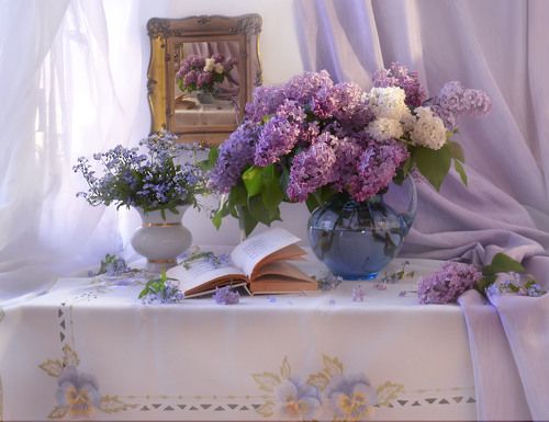 Этот запах сирени и годы...