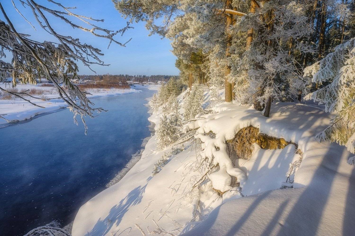 , Устюжанин Михаил