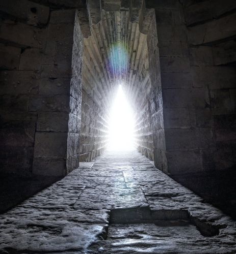 Прославляя Боспорскую Вечность Великую.