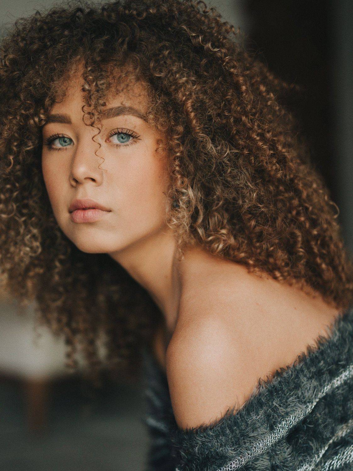 портрет, Юлия Плотникова