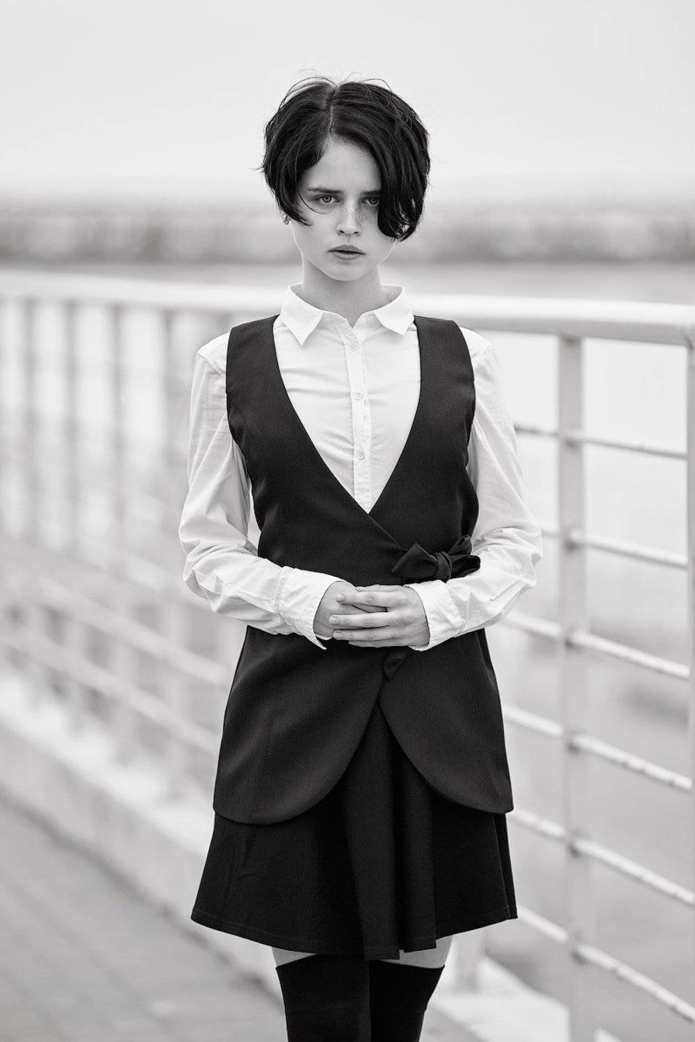 портрет девушка, Михаил Корнилов