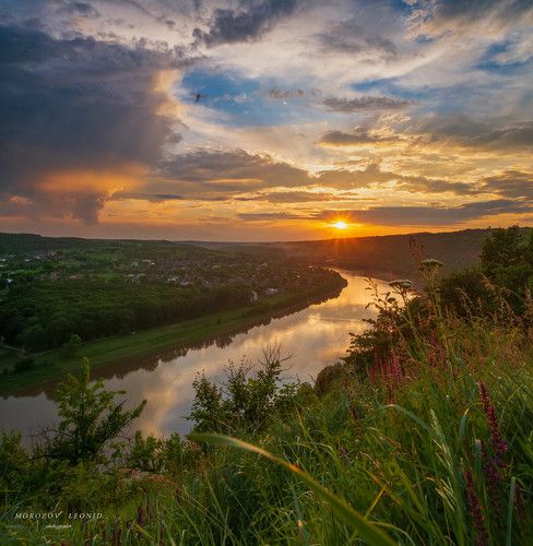 Evening entertainment on the Dniester