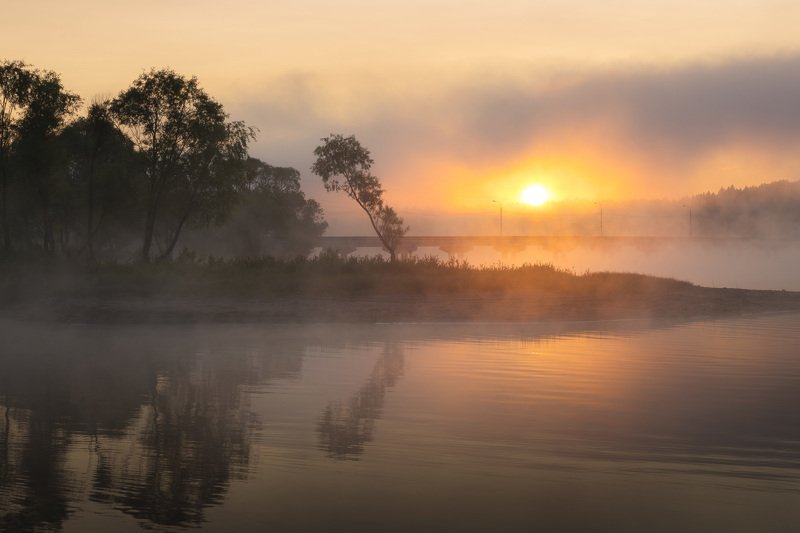 Рассвет в начале лета фото превью