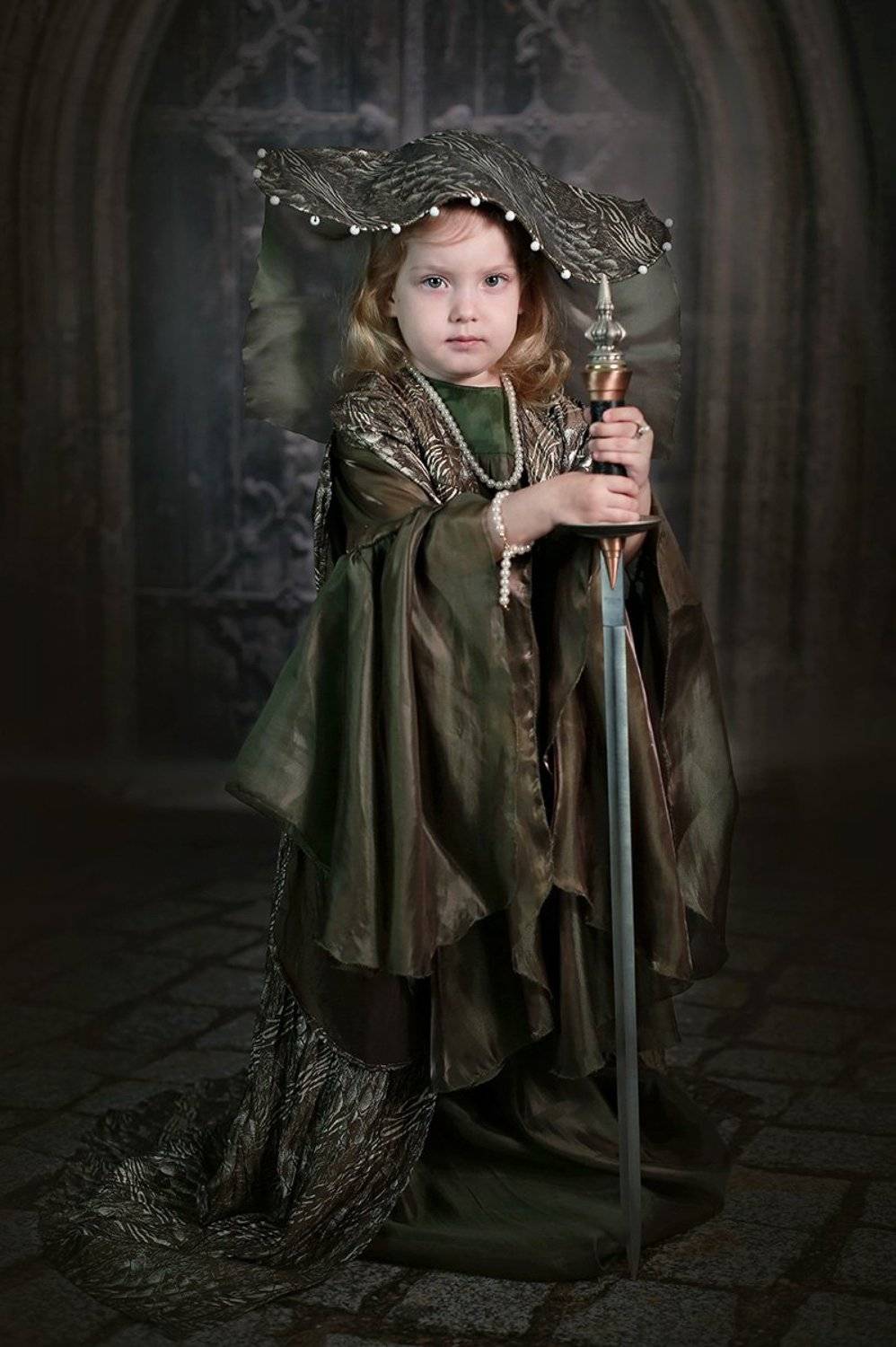 дети портрет девочка средневековье, Римма Алеева