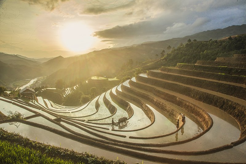 Sunset in Mu Cang Chai, Vietnam фото превью