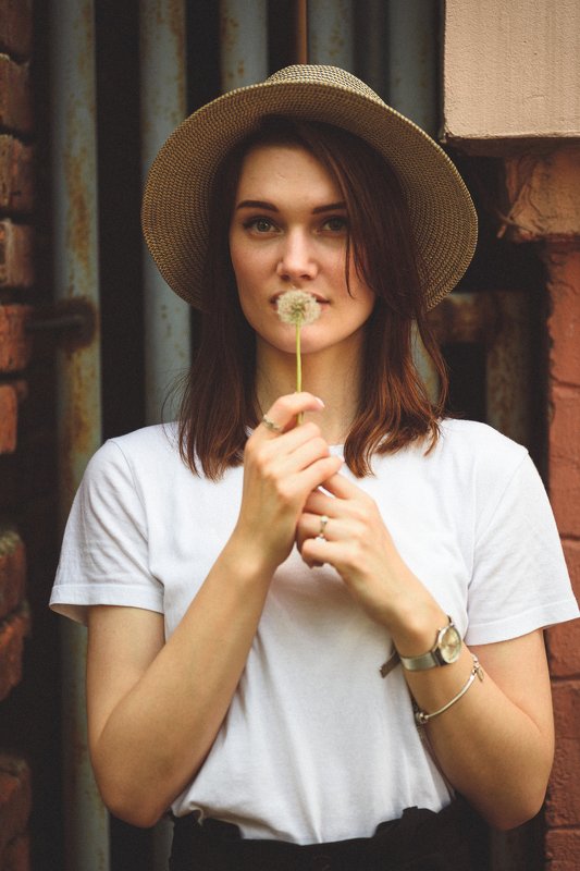 одуванчик, модель, красота, vogue, ломо, шляпа, канотье, jazz, blues, dandellion, fashion, model, lomo, hipster, хипстер Мимолетное. Жара. фото превью