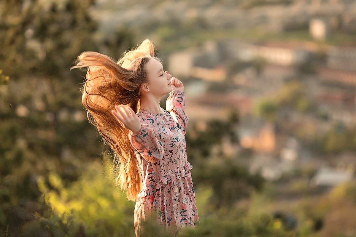 фотограф, зеркальный фотоаппарат canon mark iii, фотопрогулка, девочка, лето, закат, девушка, фотосессия, детский фотограф, счастье, радость, дети на фото, семейная фотография, любовь, крым, горы, закат, восторг, Францева Ольга