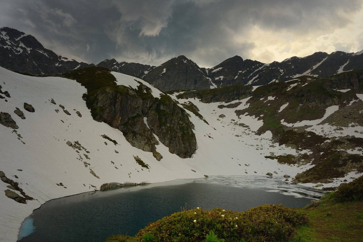 горы весна кавказ дукка озеро, Александр Жарников