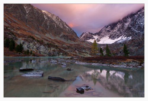 ДВА ЦВЕТА ОЗЕРА КУЙГУК